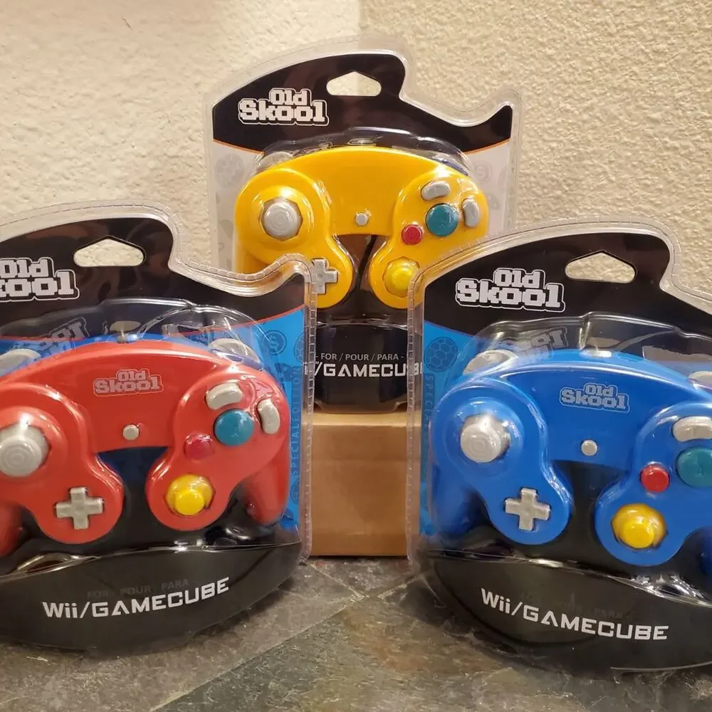 3 Gamecube Controllers - 3 Colors Bundle (NEW) - Red Blue Orange - Nintendo